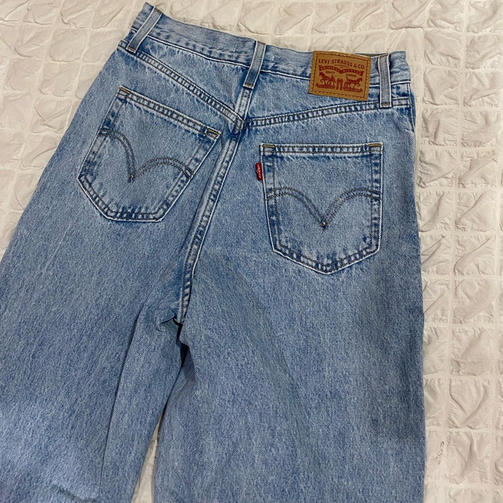 levi’s highrise straight jeans